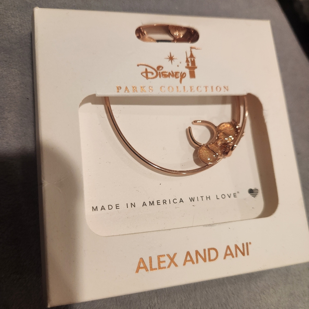 Disney Rose Gold Minnie Mouse Ears Alex And Ani Dangle Bracelet